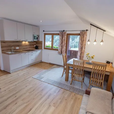 Daire Bauernhof Pergila *