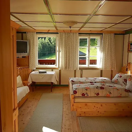 Daire Bauernhof Pergila