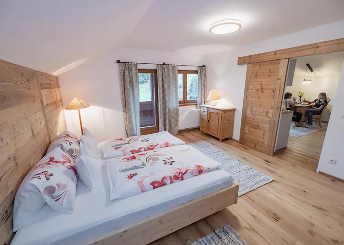 Bauernhof Pergila דירה